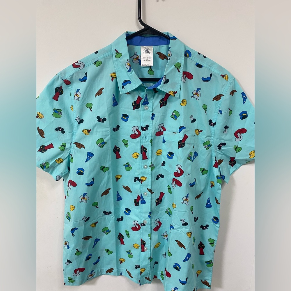 DISNEY Mens Aqua Blue Short Sleeve Shirt With Character Hats Print Size Large